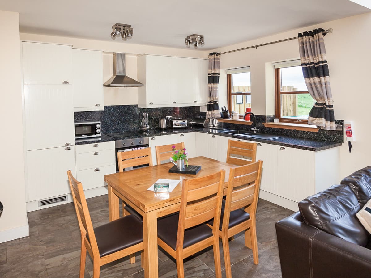 Two Eden Cottage, listing photograph 7