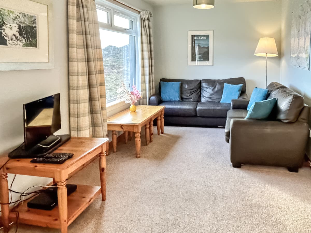 Orchid Cottage, listing photograph 2