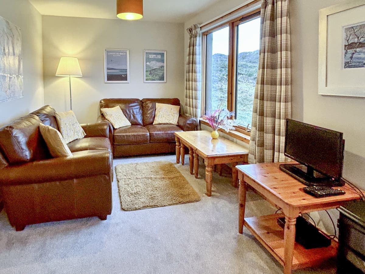 Myrtle Cottage, listing photograph 3