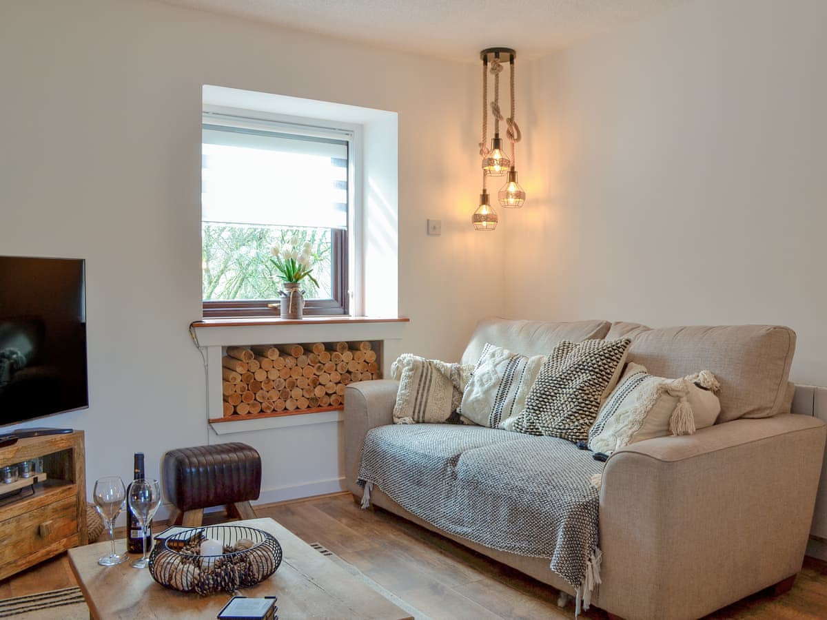 Black Spout Cottage, listing photograph 4