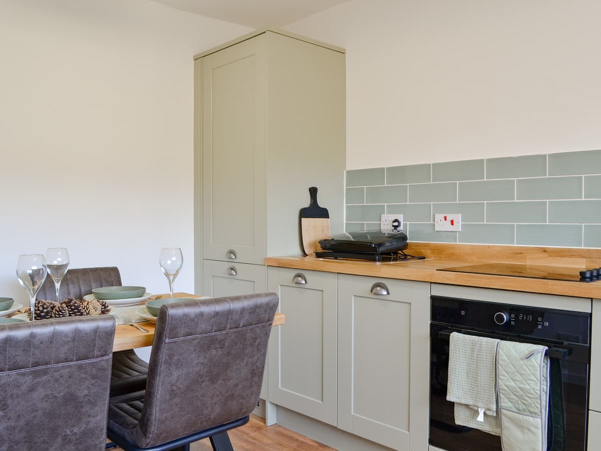Black Spout Cottage, listing photograph 8