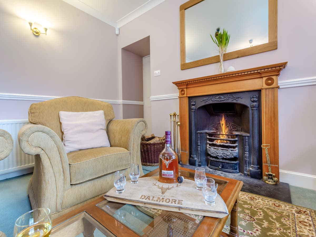 Cruives Lodge, listing photograph 4