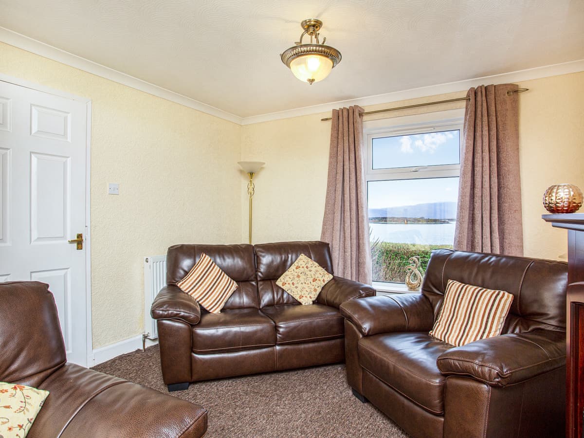 Waterside Cottage, listing photograph 4