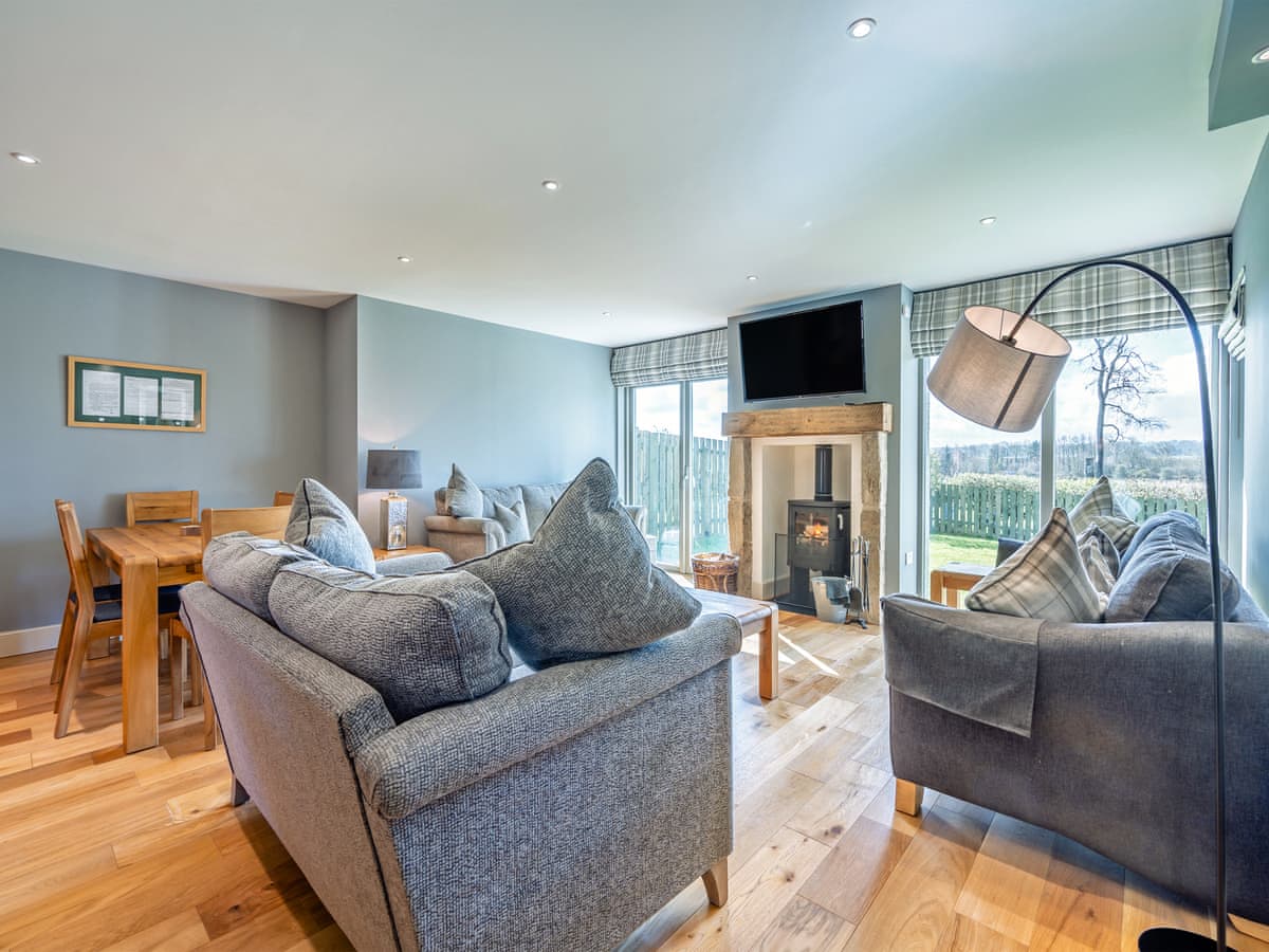 Paddockhall Cottages - Speed The Plough, listing photograph 4
