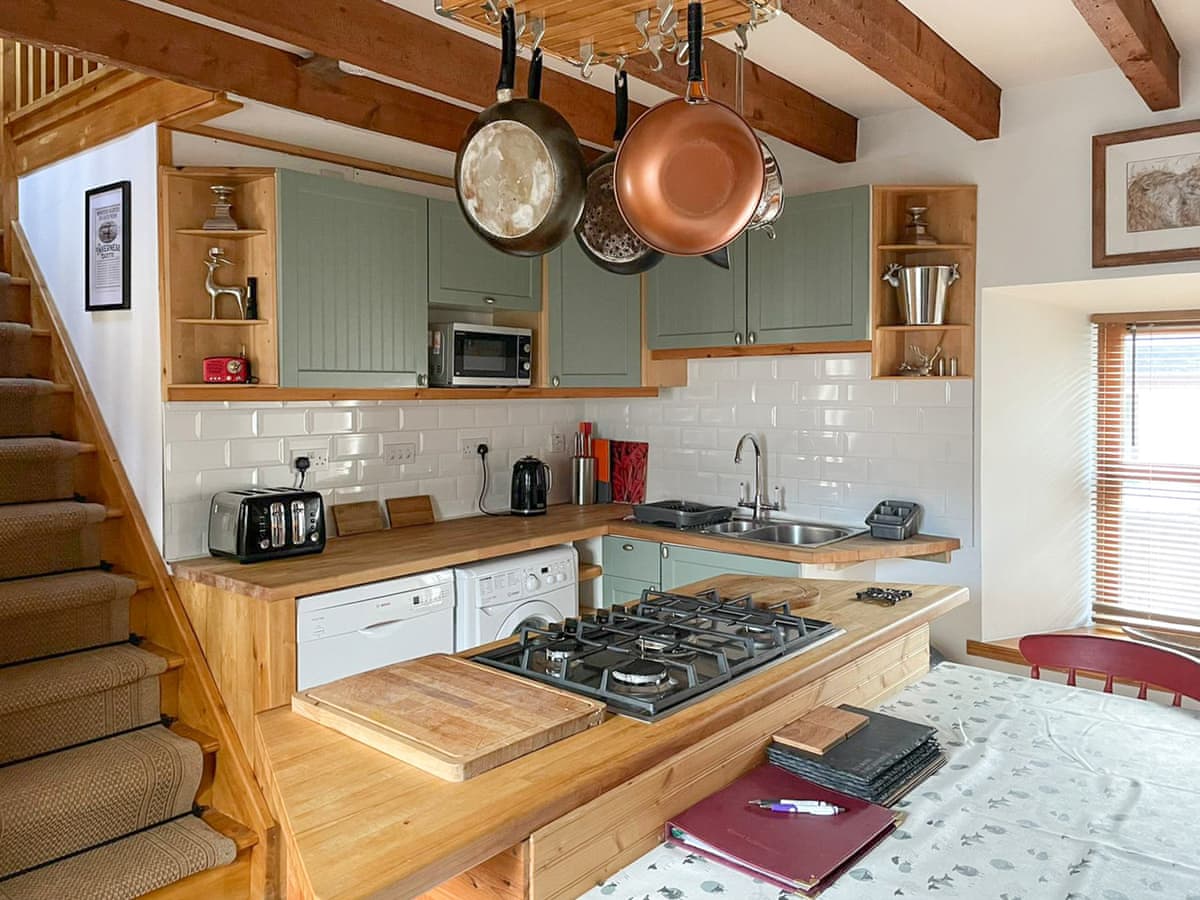 Culrain Cottage, listing photograph 4
