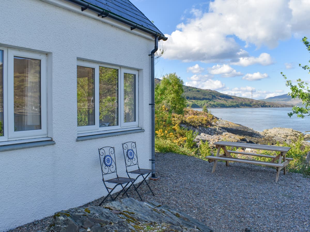The House On The Slip, listing photograph 9