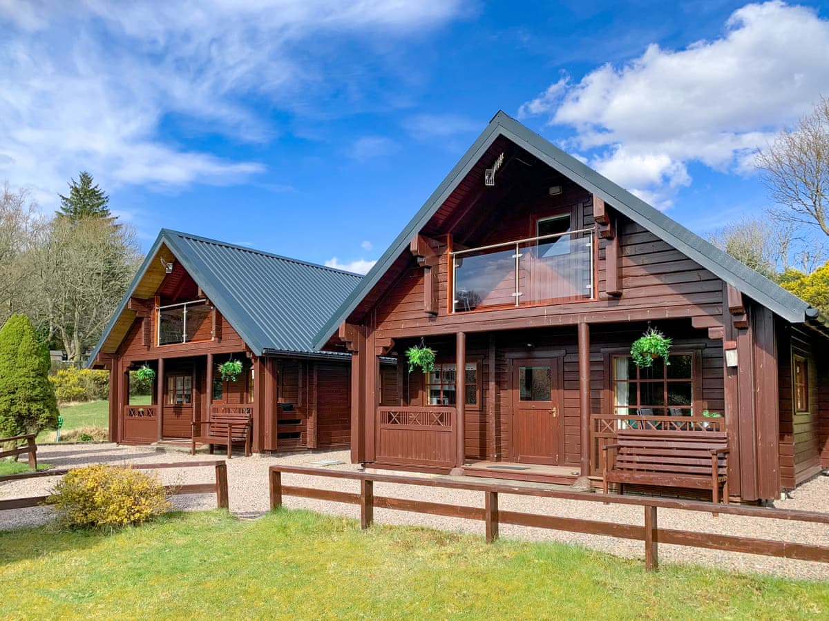 Dontra Log Chalets - Dontra Log Chalet 1, listing photograph 3