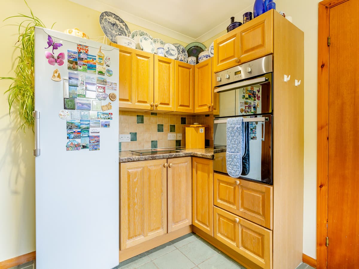 Riverfoot, listing photograph 9