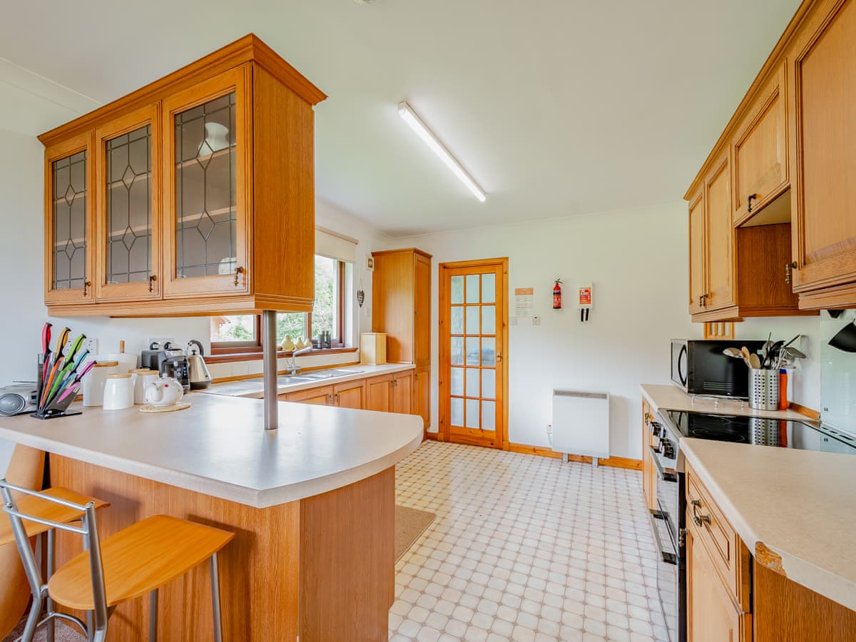 Glenview, listing photograph 7