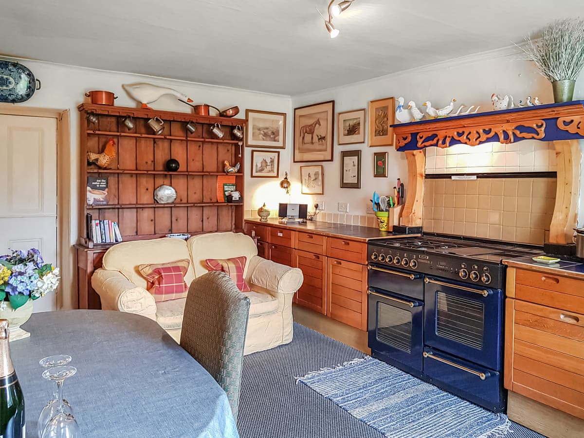 Ivy Cottage, listing photograph 8