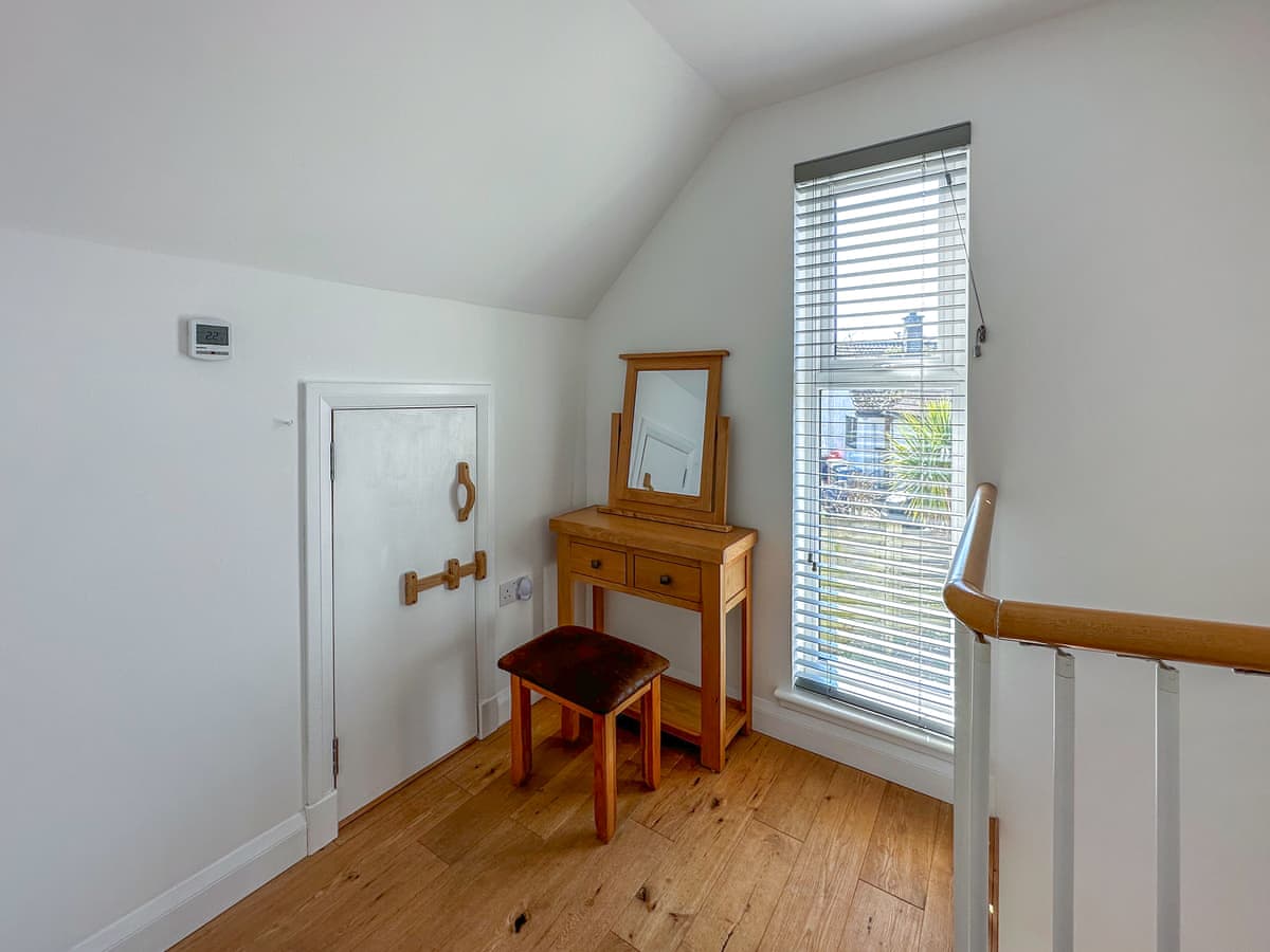 Lurach - Sealladh Apartment, listing photograph 9