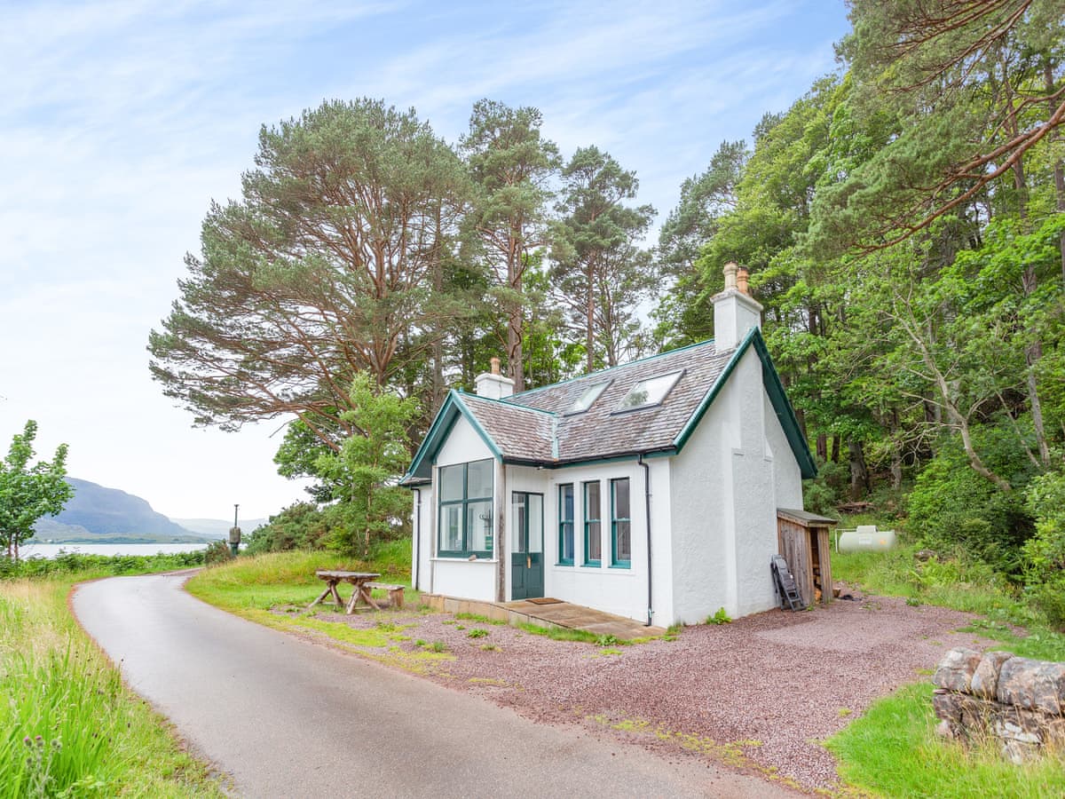 Torridon Estate - Lochside Cottage