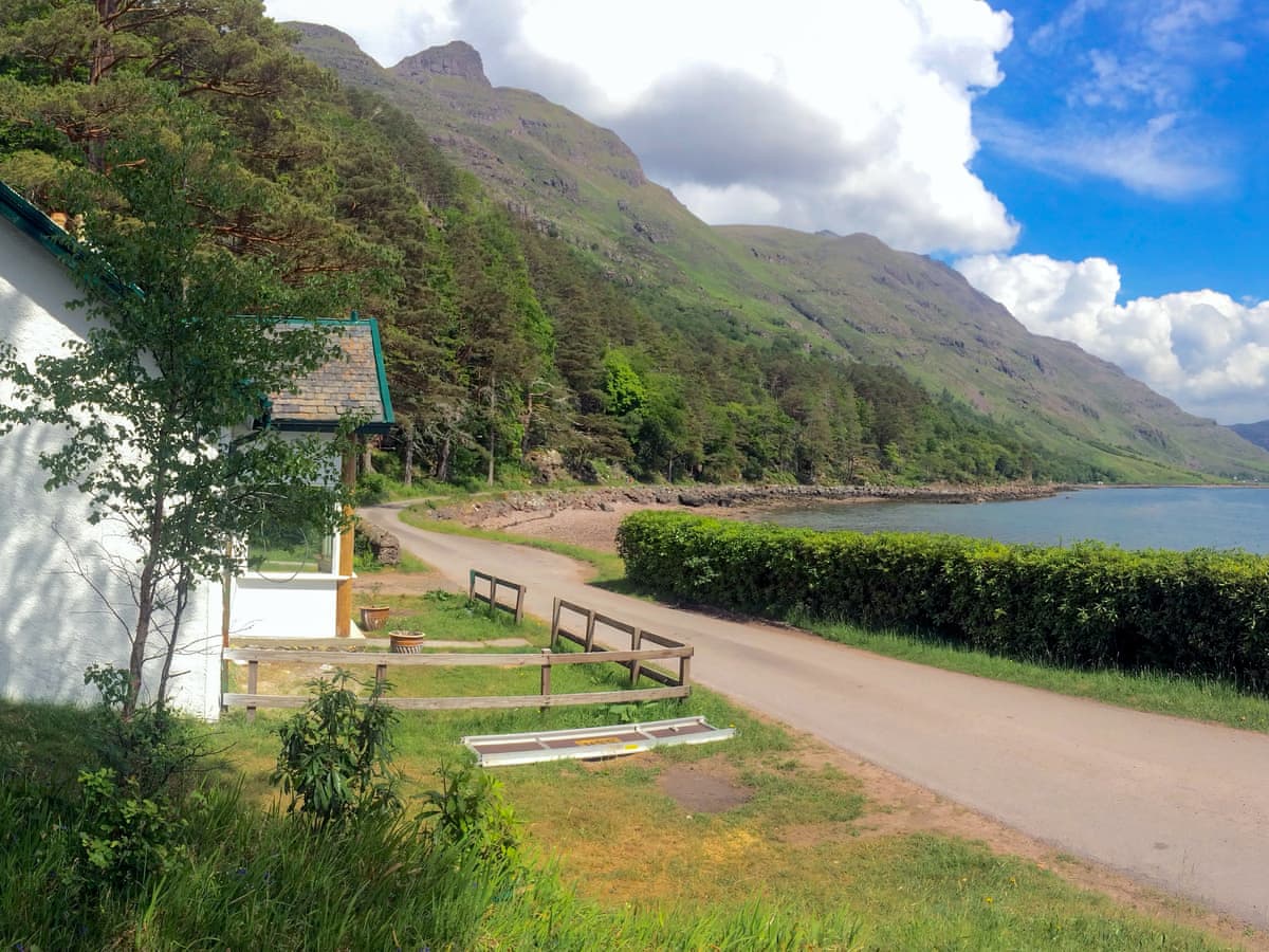 Torridon Estate - Lochside Cottage, listing photograph 12