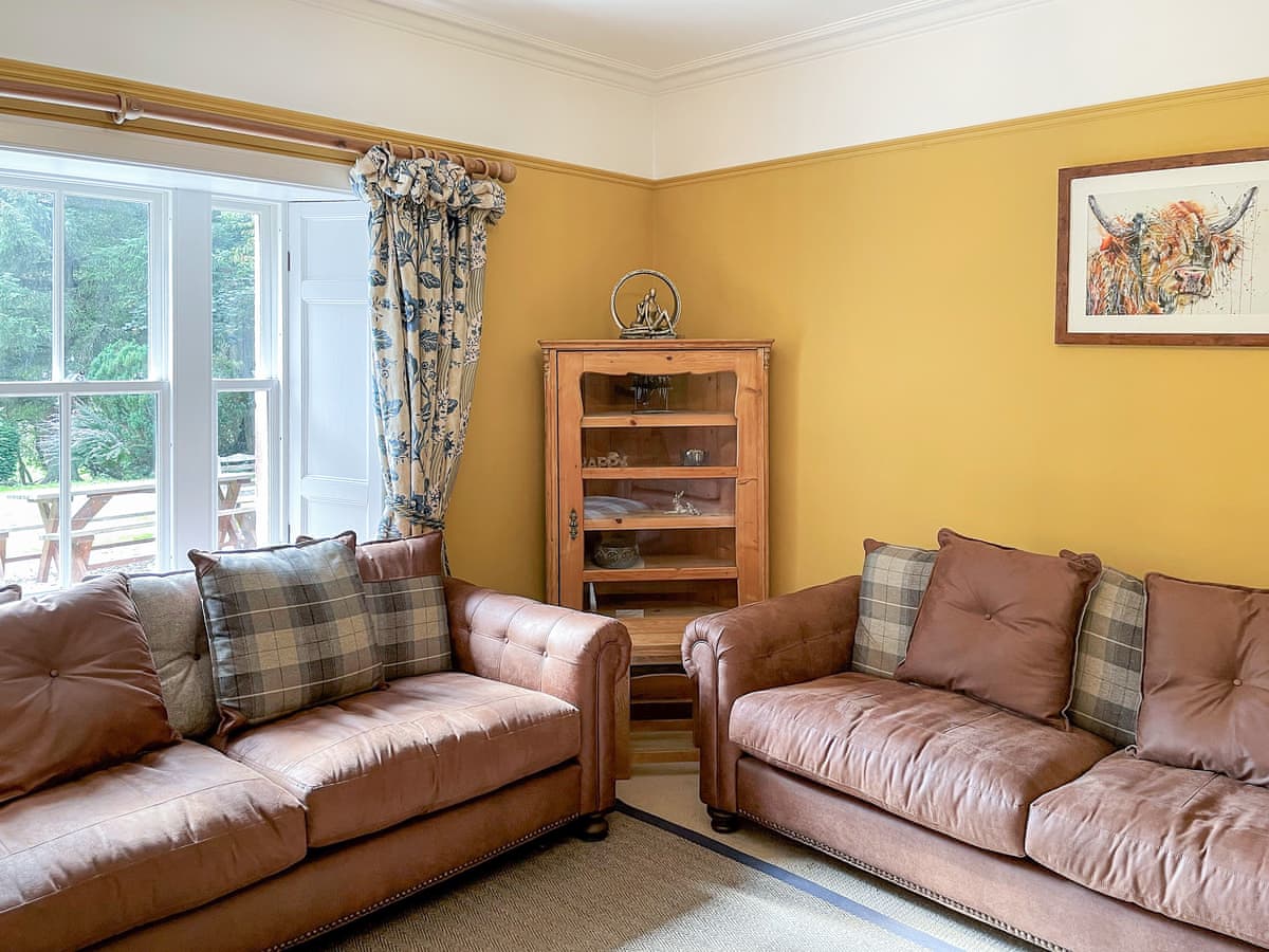 Glen Clova Getaways - The Old Manse, listing photograph 3