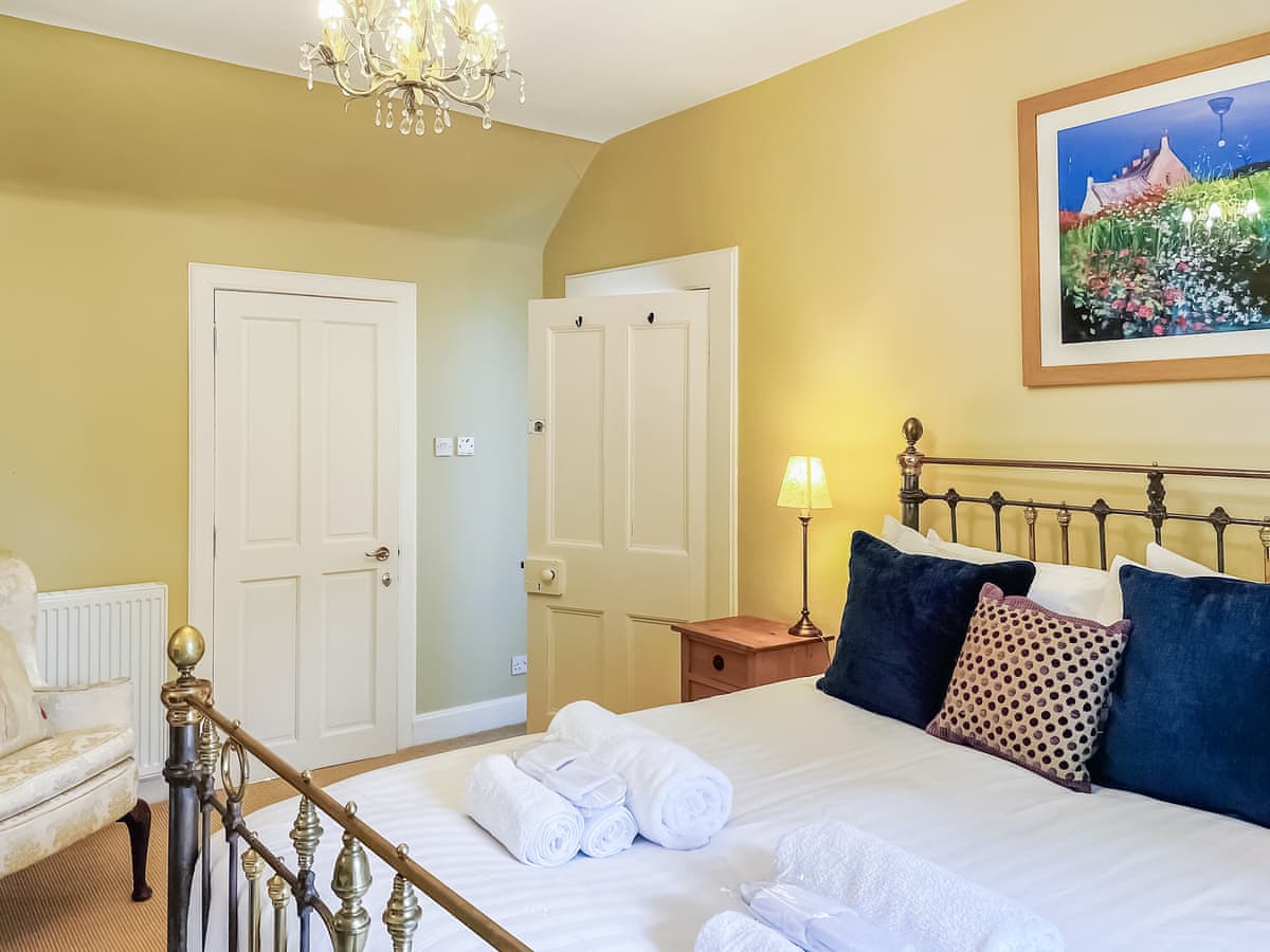 Glen Clova Getaways - The Old Manse, listing photograph 10