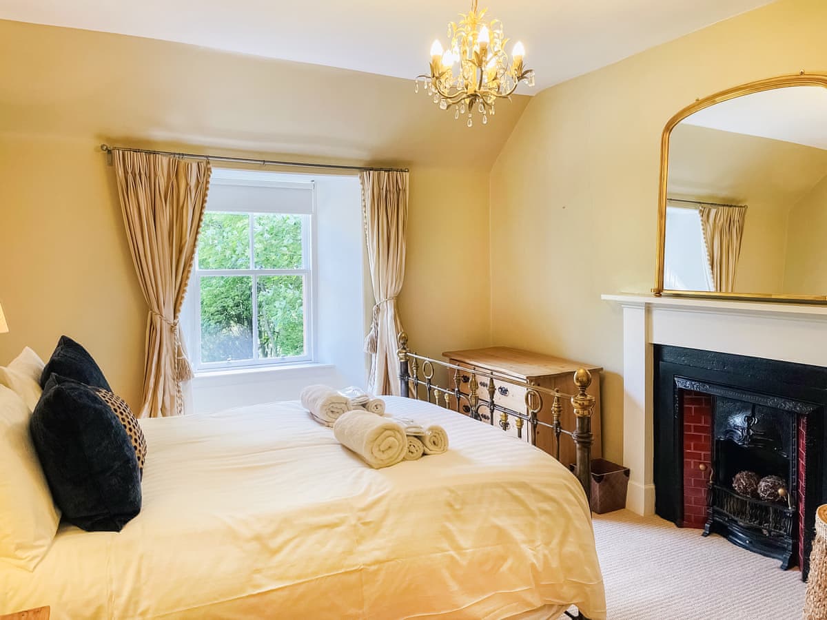 Glen Clova Getaways - The Old Manse, listing photograph 11