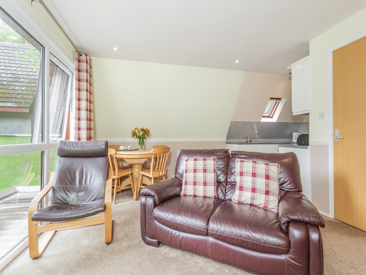 Flowerburn Holidays - Gorse Lodge, listing photograph 3