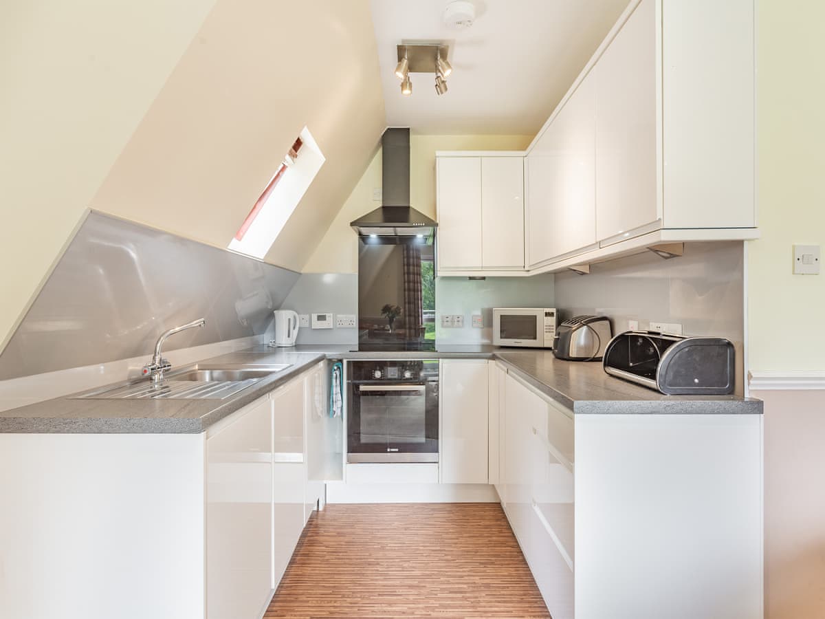 Flowerburn Holidays - Gorse Lodge, listing photograph 4