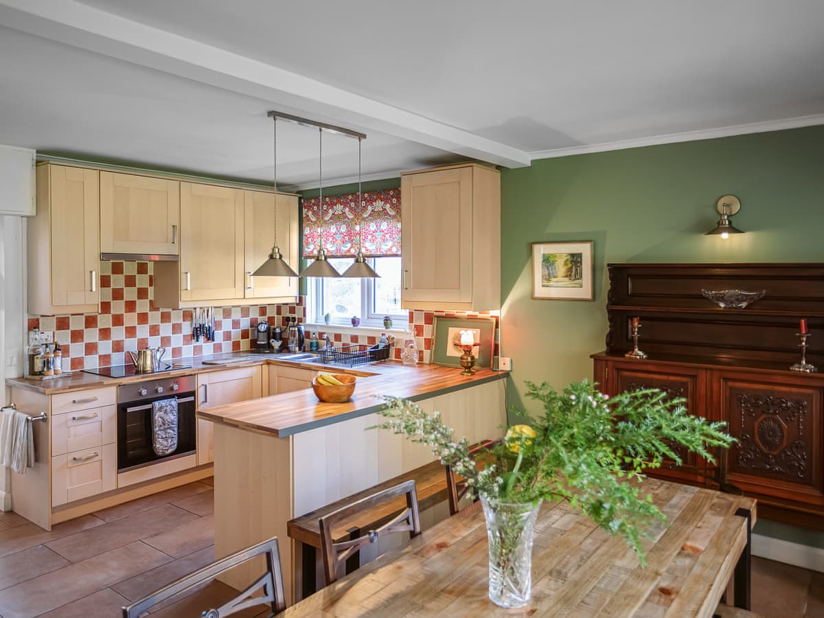 Strathcashel Cottage, listing photograph 10