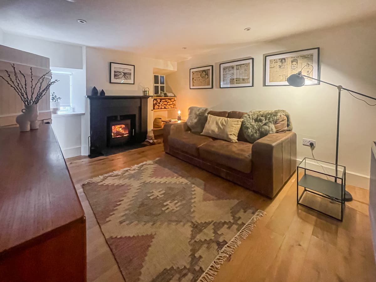Fonseca Cottage, listing photograph 2