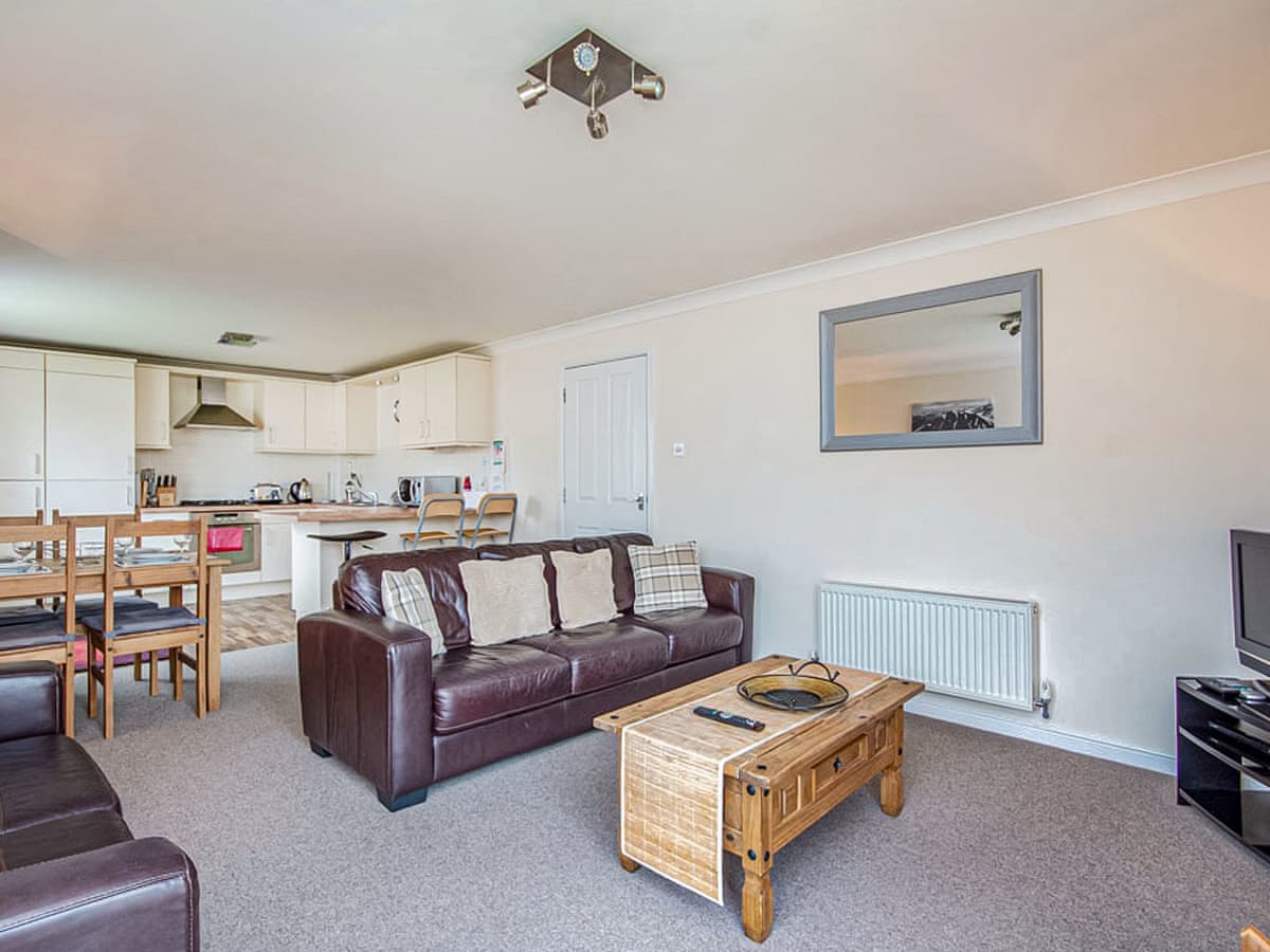 Mont Blanc Apartment, listing photograph 4
