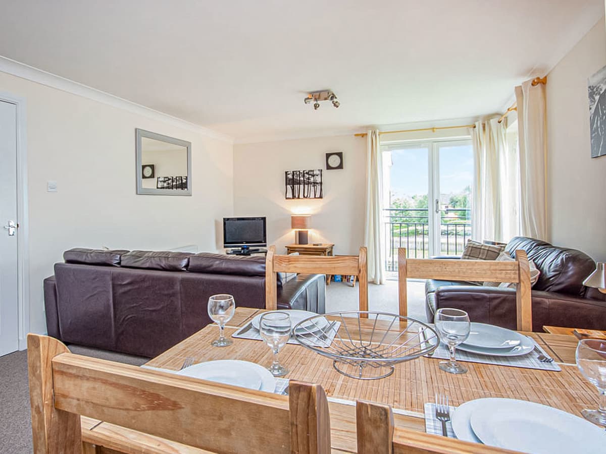 Mont Blanc Apartment, listing photograph 6