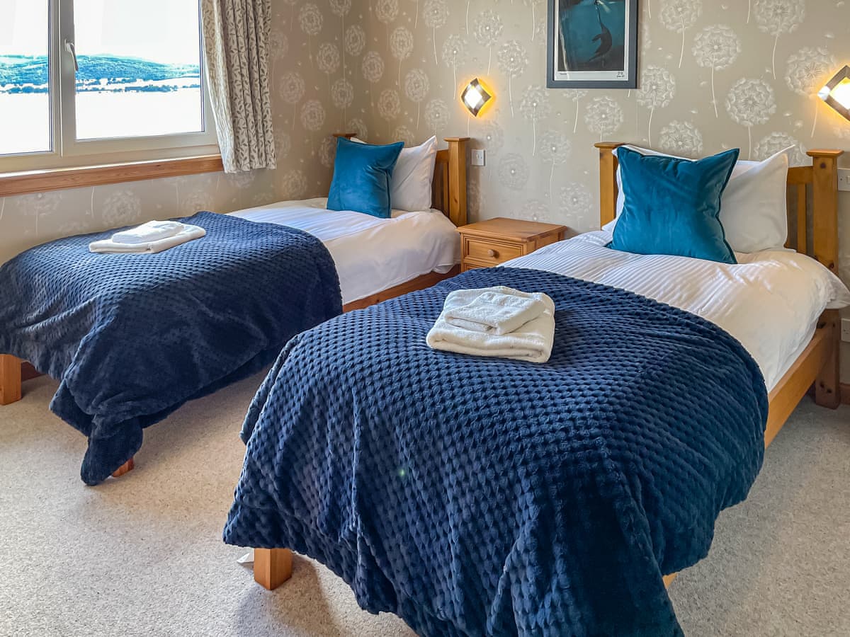 The Sea Lodge, listing photograph 10