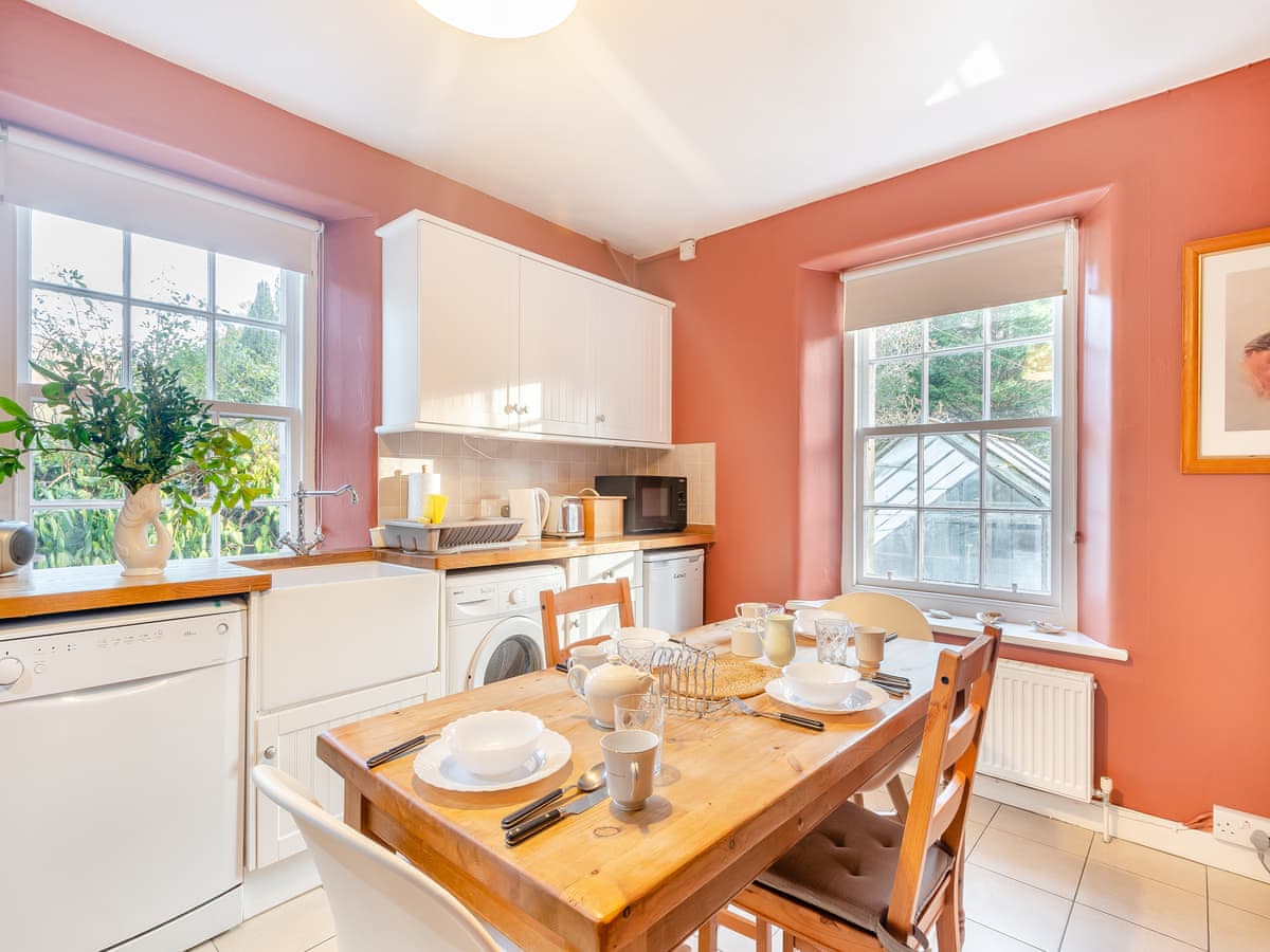Rhoda's Cottage, listing photograph 3