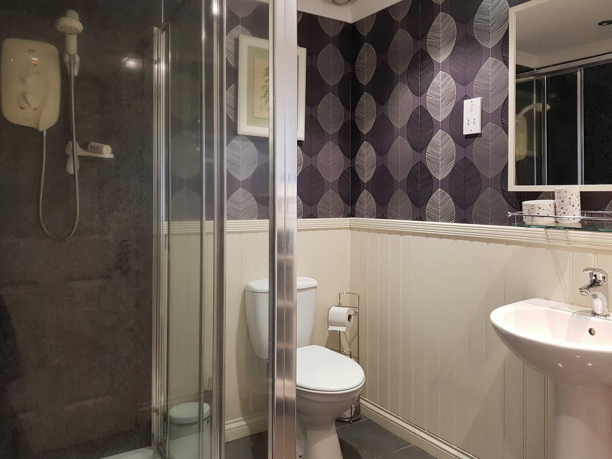 Loch Lomond Sanctuary Lodges - Leven Lodge 3, listing photograph 7