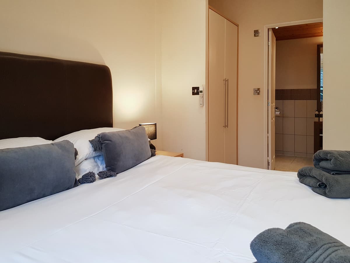 Loch Lomond Sanctuary Lodges - Kingfisher Lodge, listing photograph 8