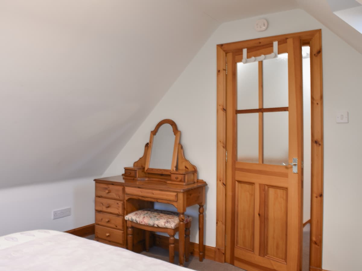 Bonn Na Coille Cottages - Sycamore Cottage, listing photograph 8