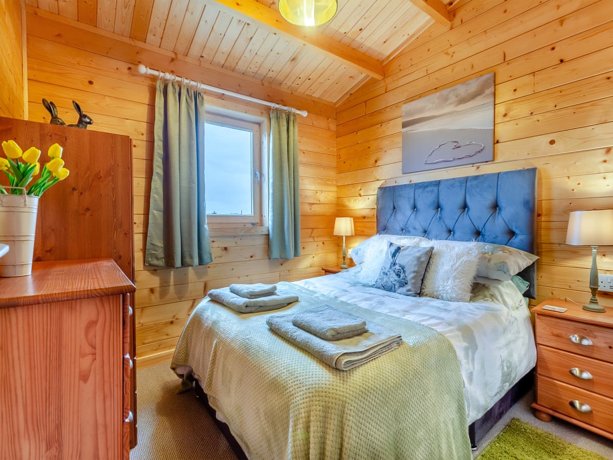 Seashell Lodge, listing photograph 7