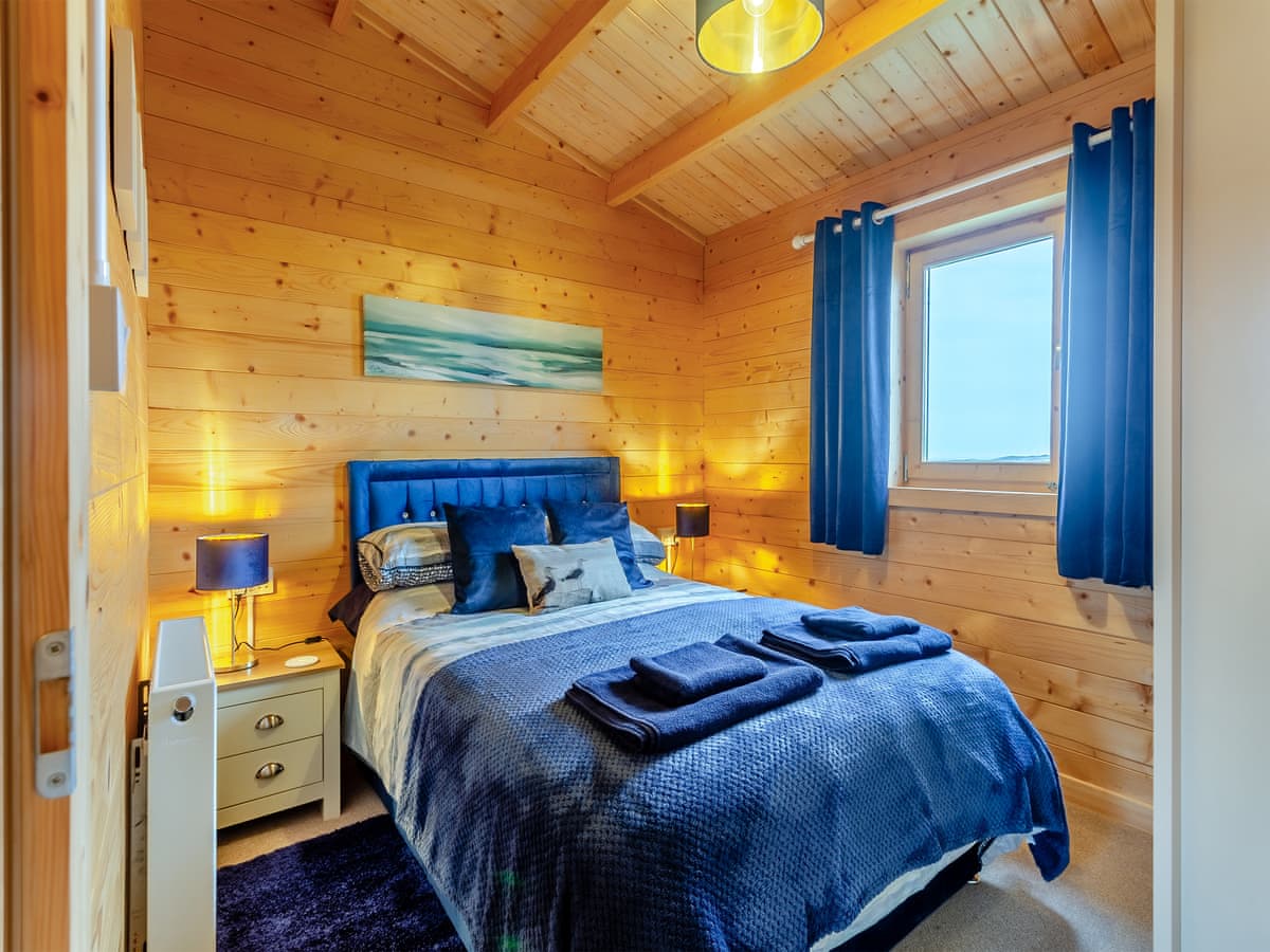Seashell Lodge, listing photograph 8