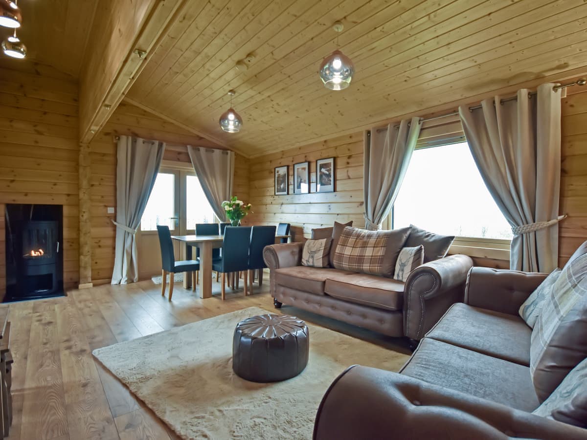 Stag and Coo Holidays - Stag Lodge, listing photograph 3
