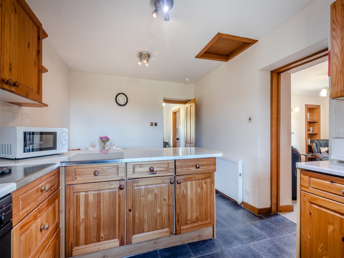 Kilbride Cottage, listing photograph 6