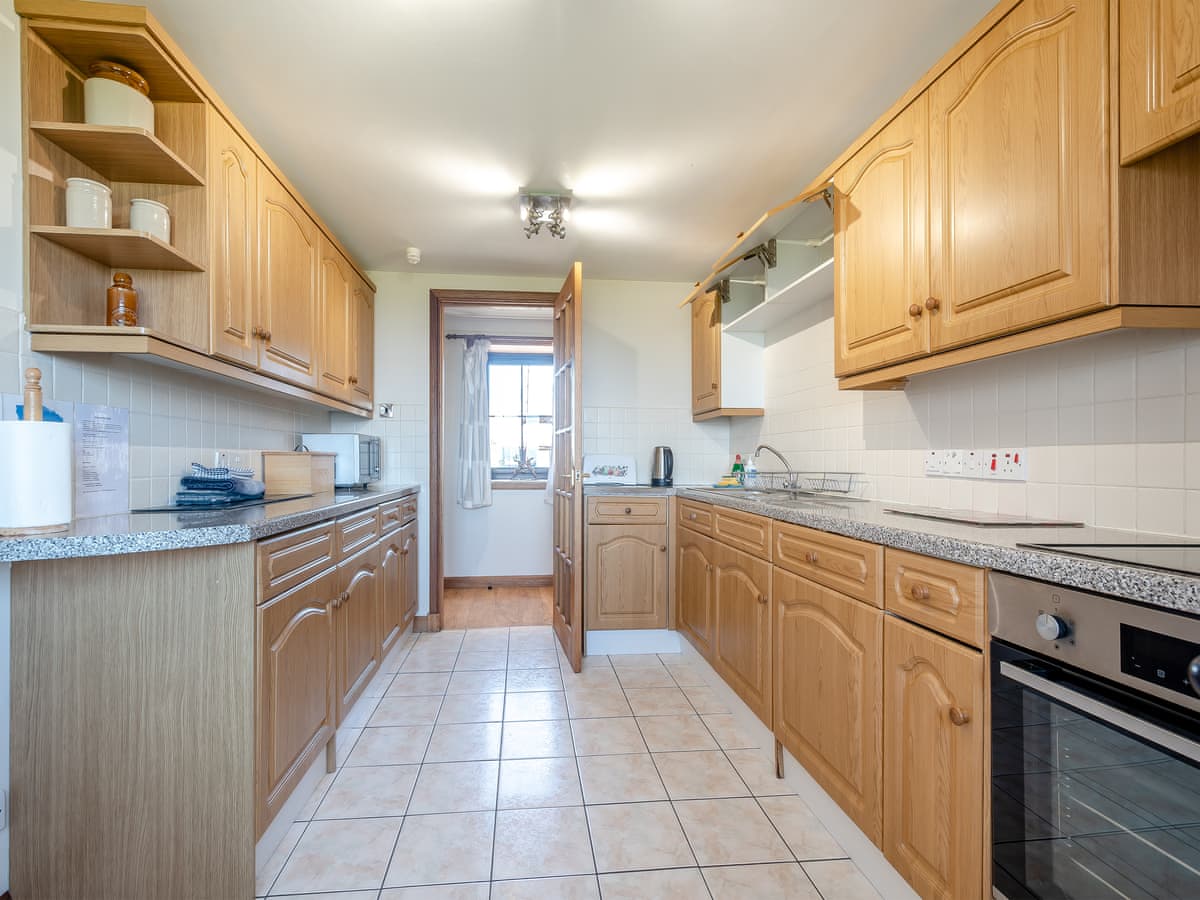 Shannochie Cottages - Barnstable, listing photograph 7