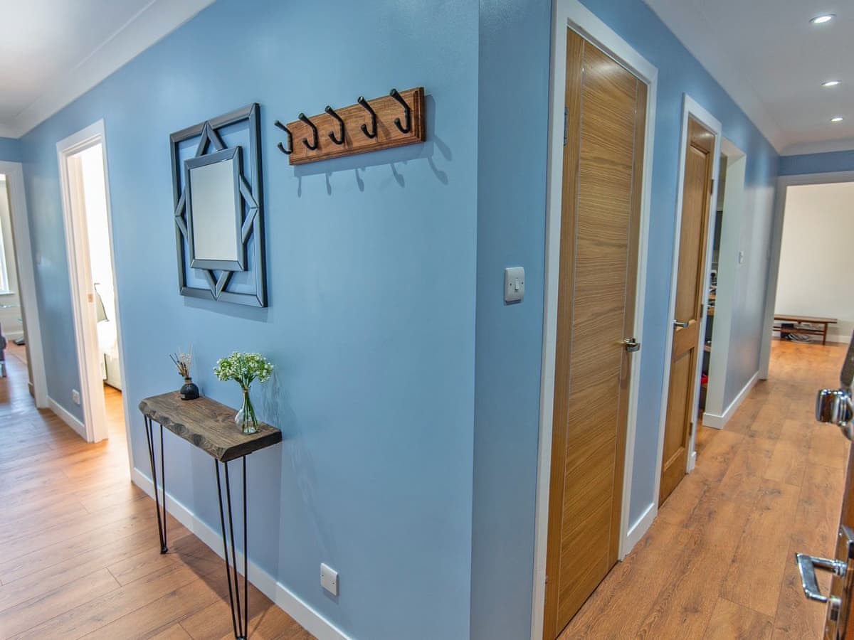 Tay Views Apartment, listing photograph 11