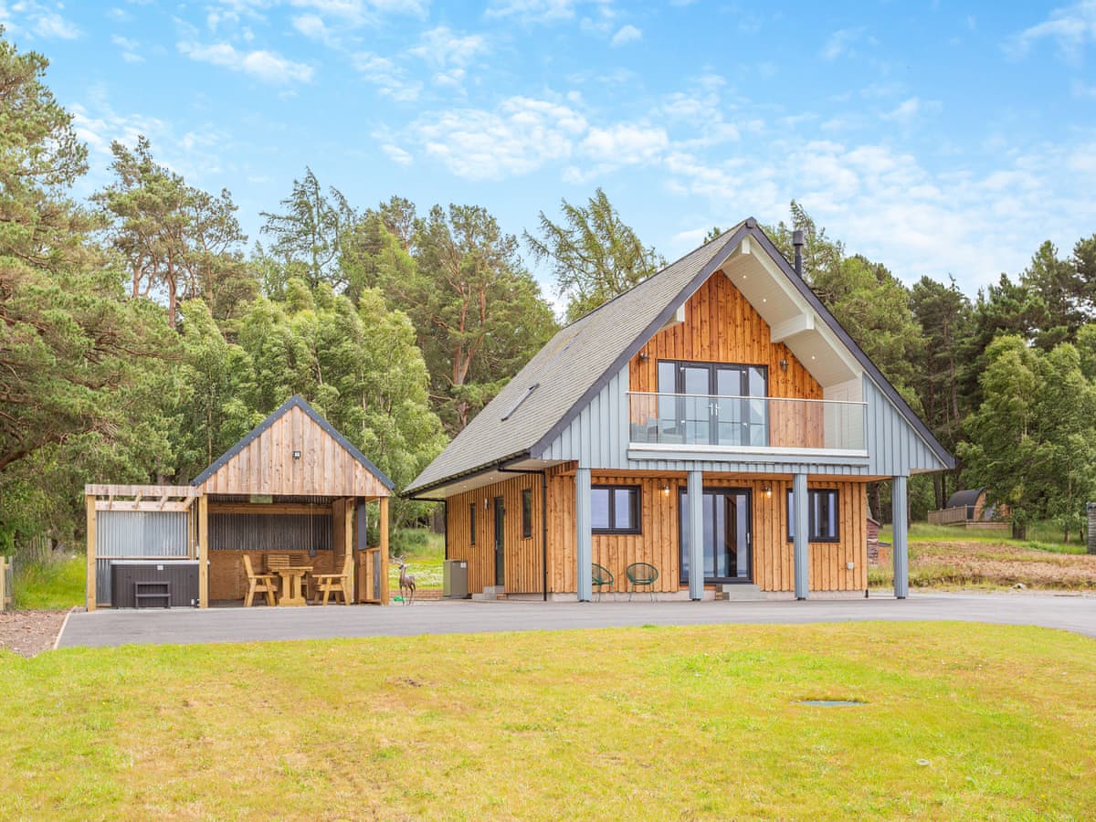 Culbokie Cottages - The Larches