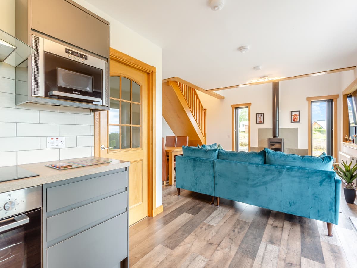 Culbokie Cottages - The Larches, listing photograph 8