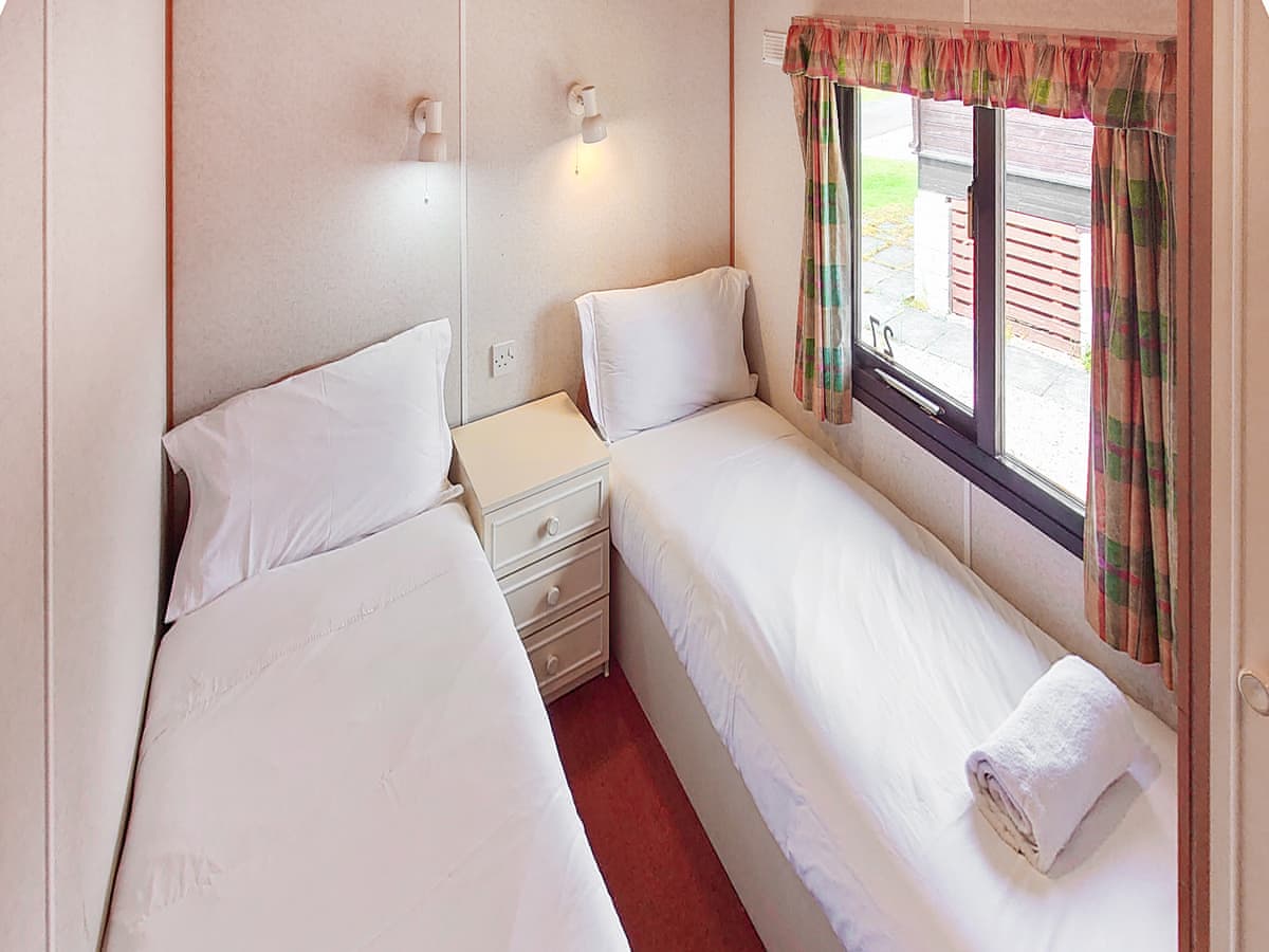 27 Aviemore Holiday Park, listing photograph 10