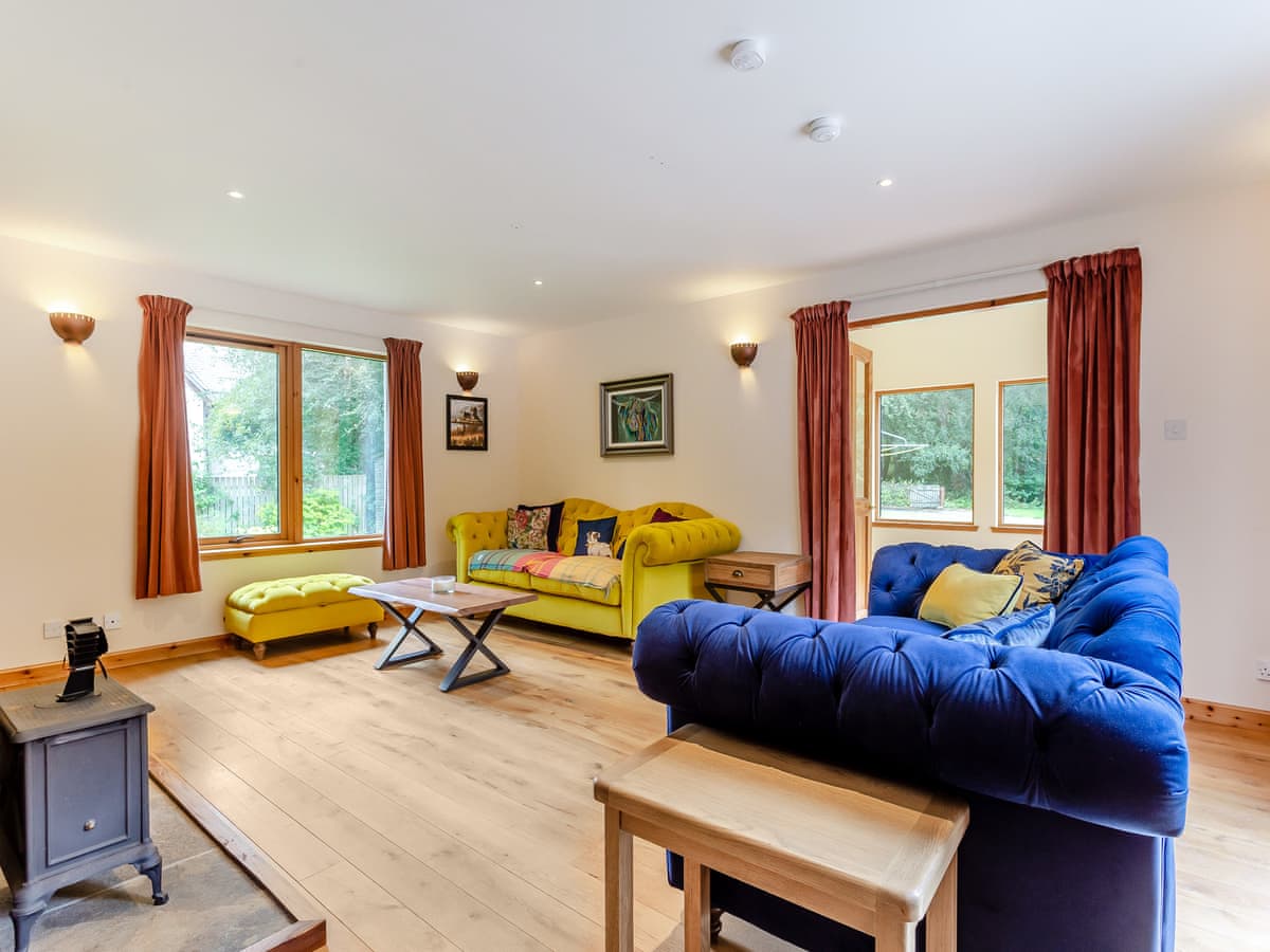 Bridge House, listing photograph 2