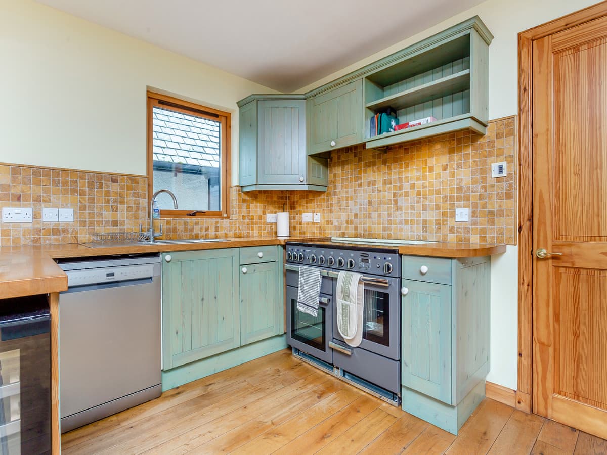 Bridge House, listing photograph 9