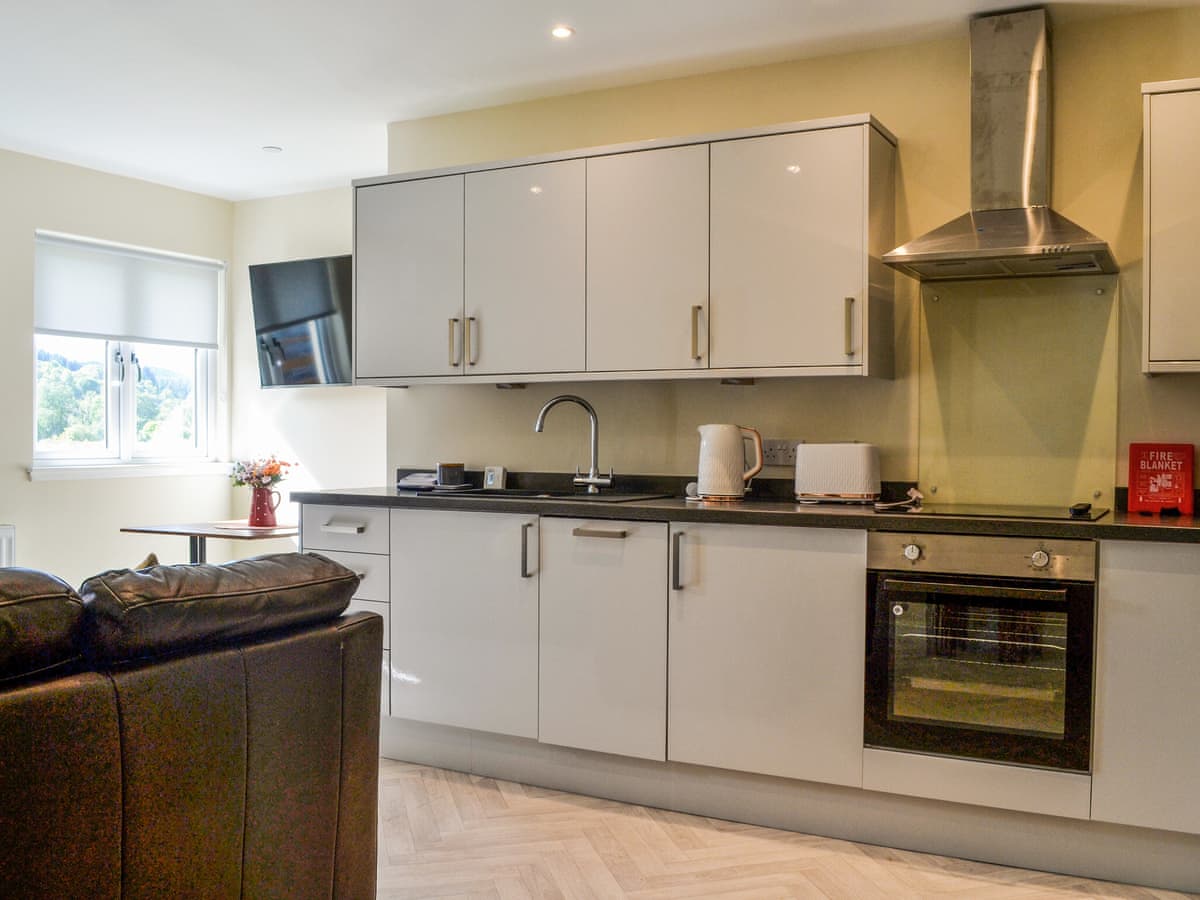 Aberfoyle Apartment 2 - Birch, listing photograph 7