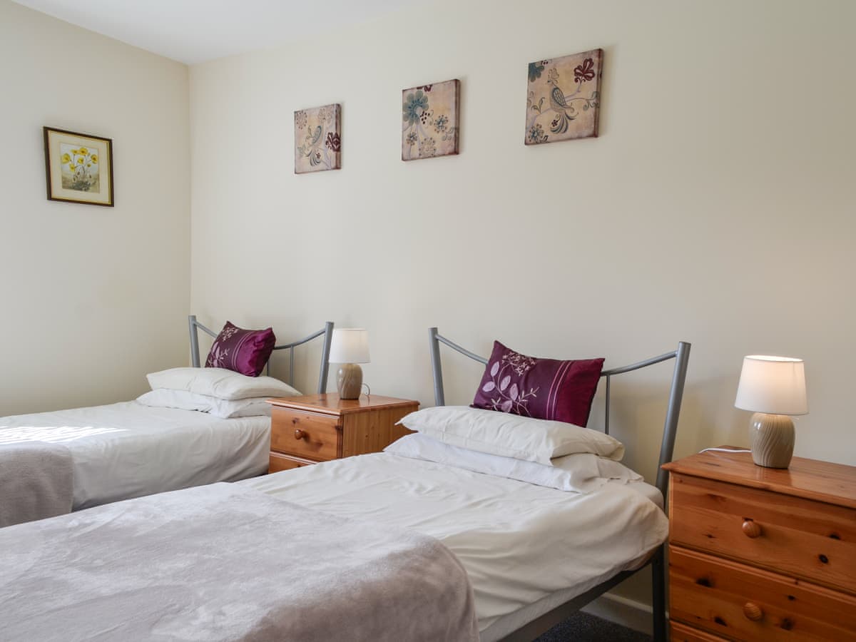 Aberfoyle Apartment 1 - Hazel, listing photograph 8
