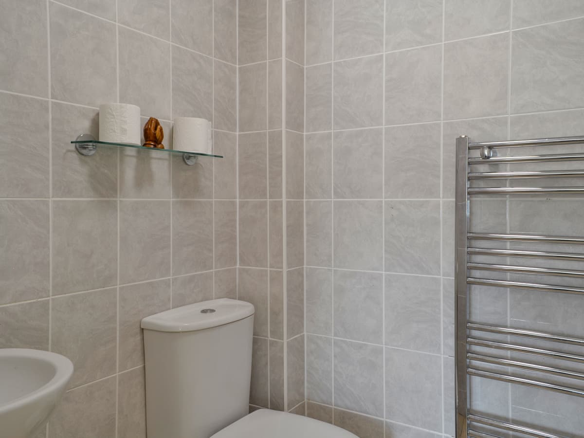 Aberfoyle Apartment 1 - Hazel, listing photograph 11