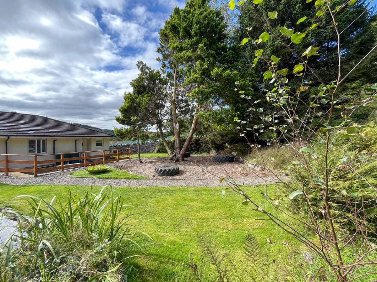 Aberfoyle Apartment 3 - Holly, listing photograph 12