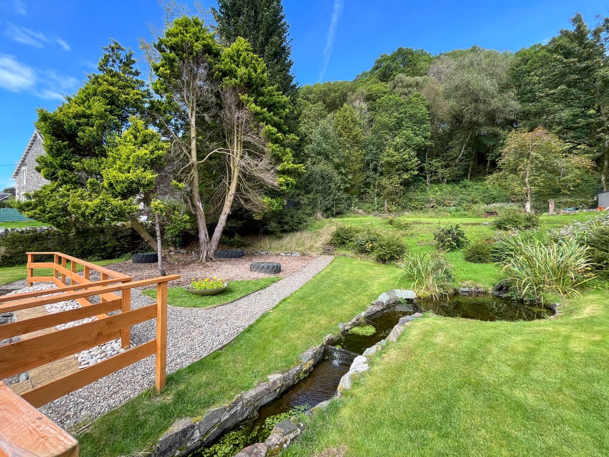 Aberfoyle Apartment 4 - Oak, listing photograph 2