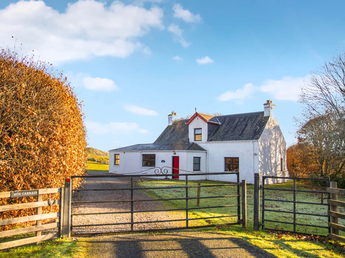 Mor Carraig.