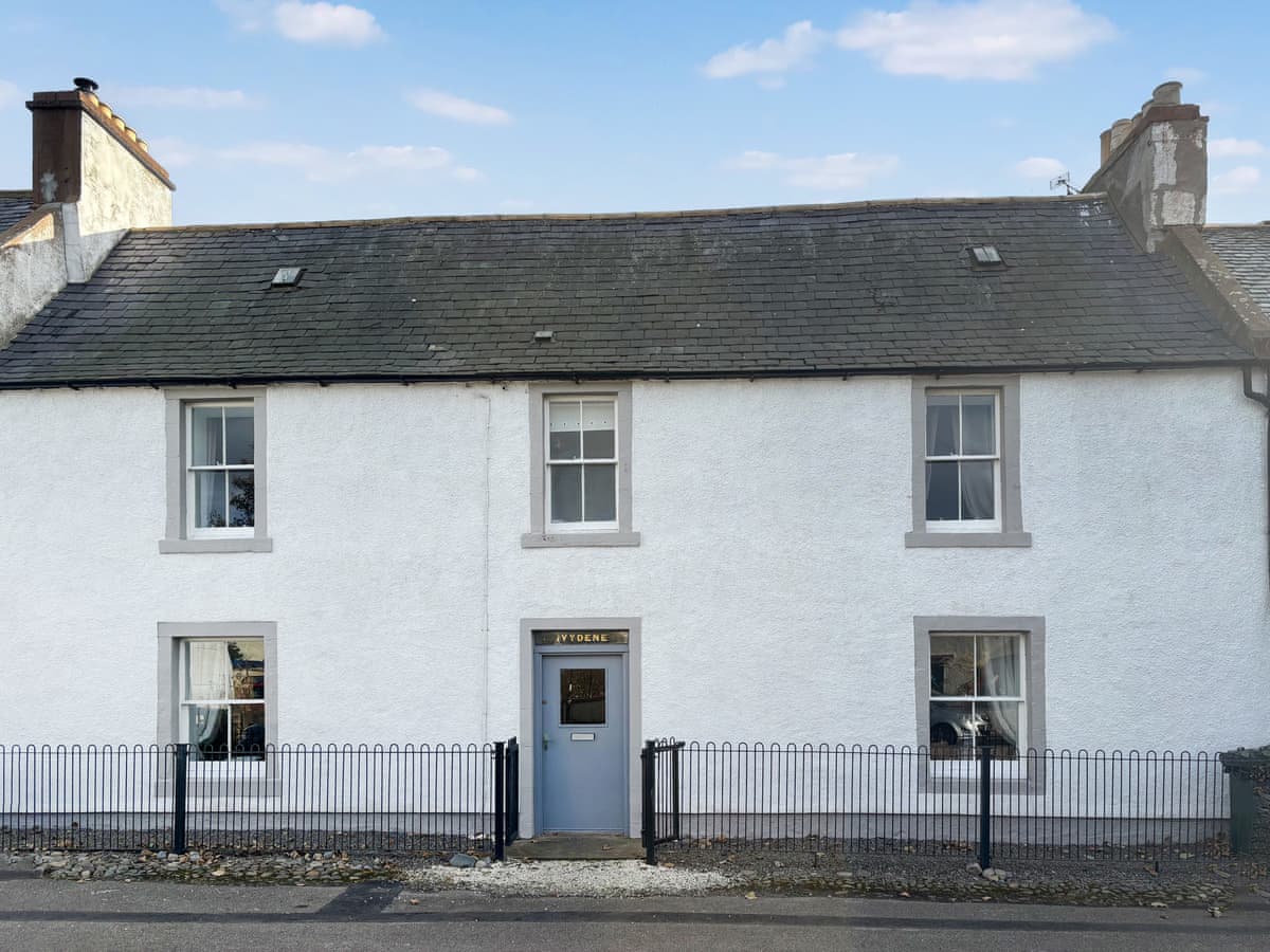 Ivydene Cottage