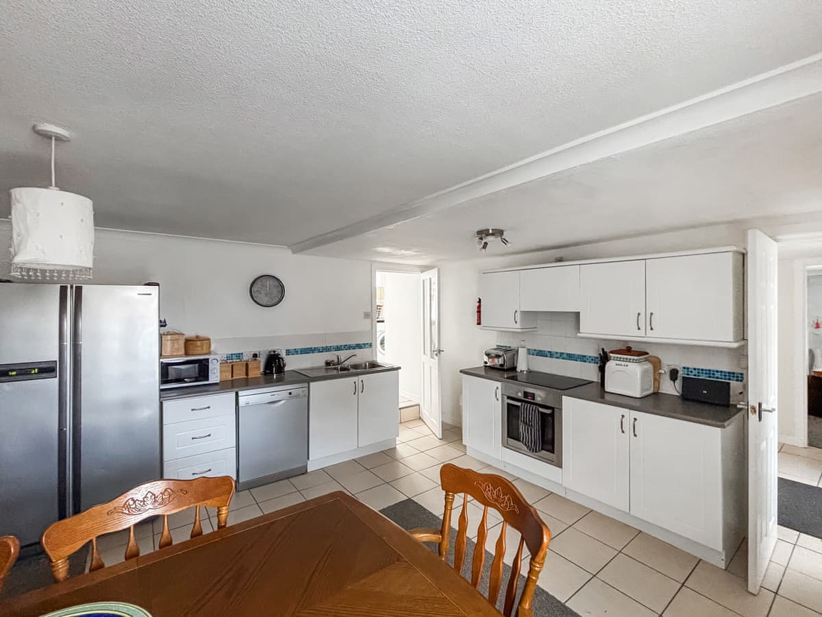 Ivydene Cottage, listing photograph 6